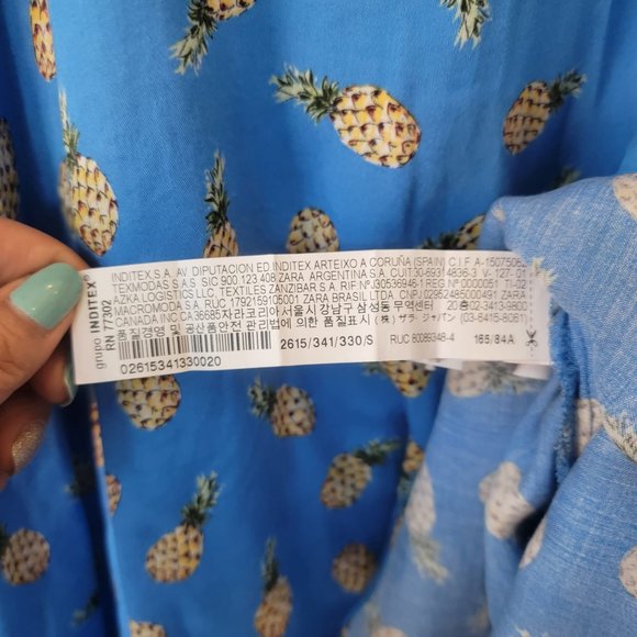 Size S Woman’s Zara Pineapple Print Mini Dress Blue Short Sleeve V Neck summer - Picture 4 of 7